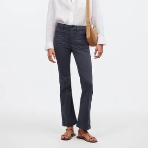 Madewell Kick Out Flare Leg Crop Pants Garment-Dyed Sateen Size 33 NWT